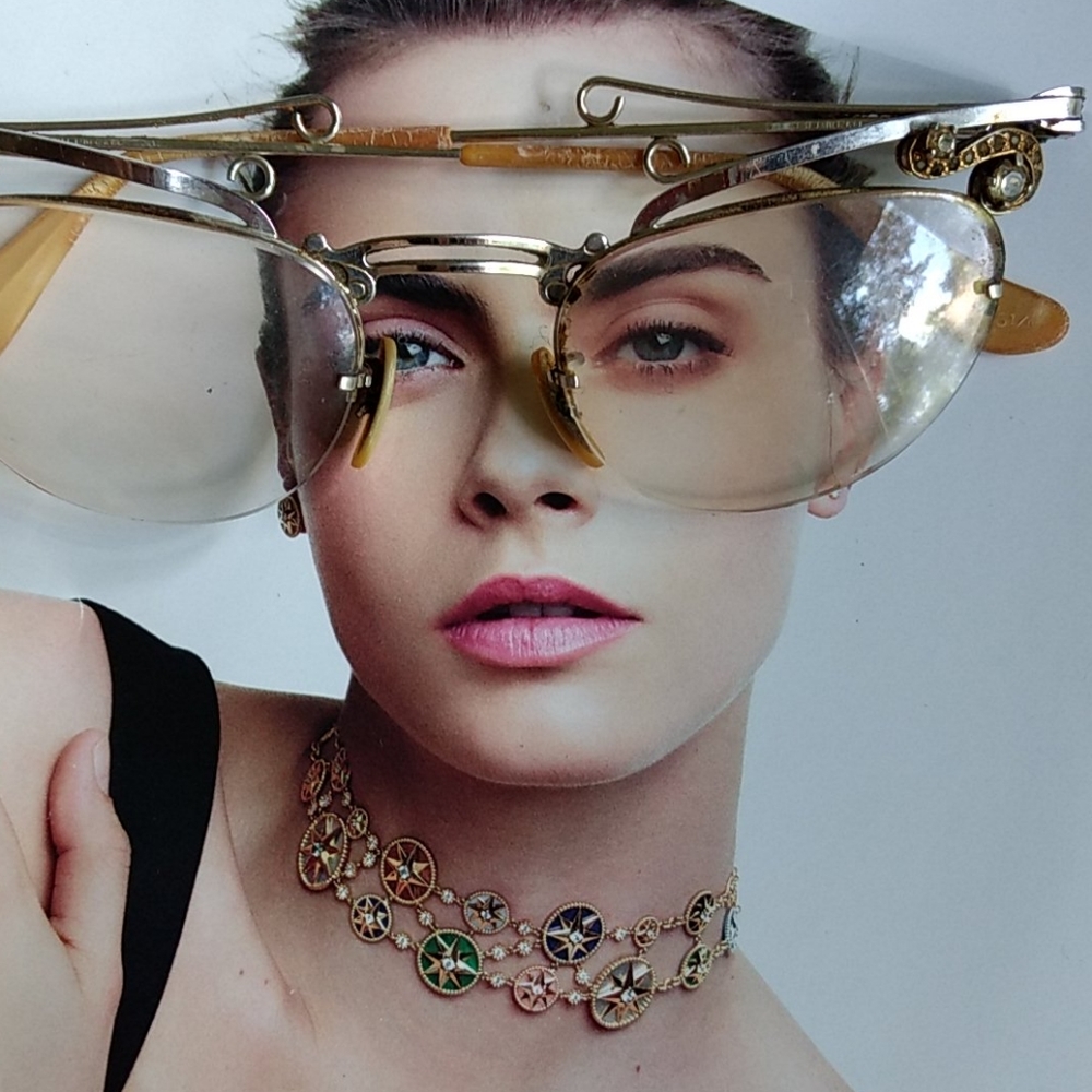 Flashy cateyes! These real deal vintage